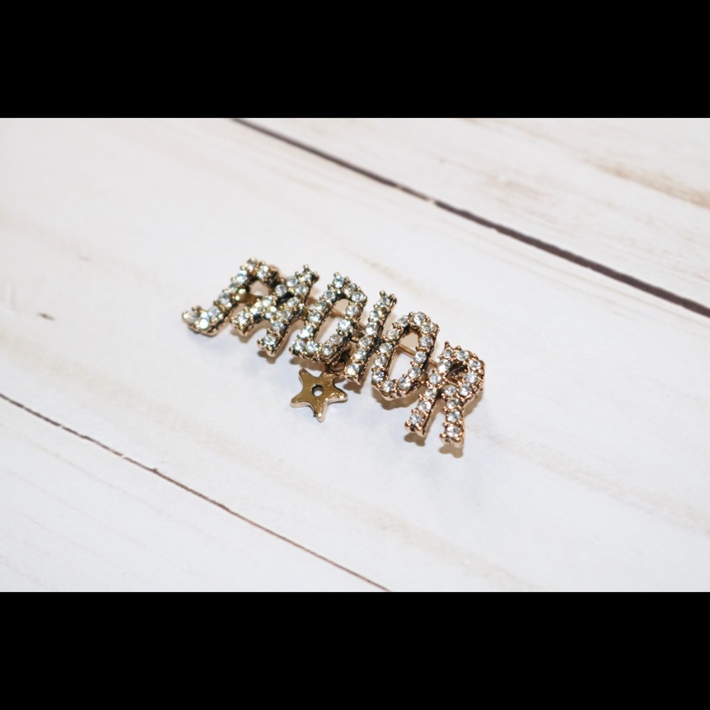 Jador Korean Pin Brooch